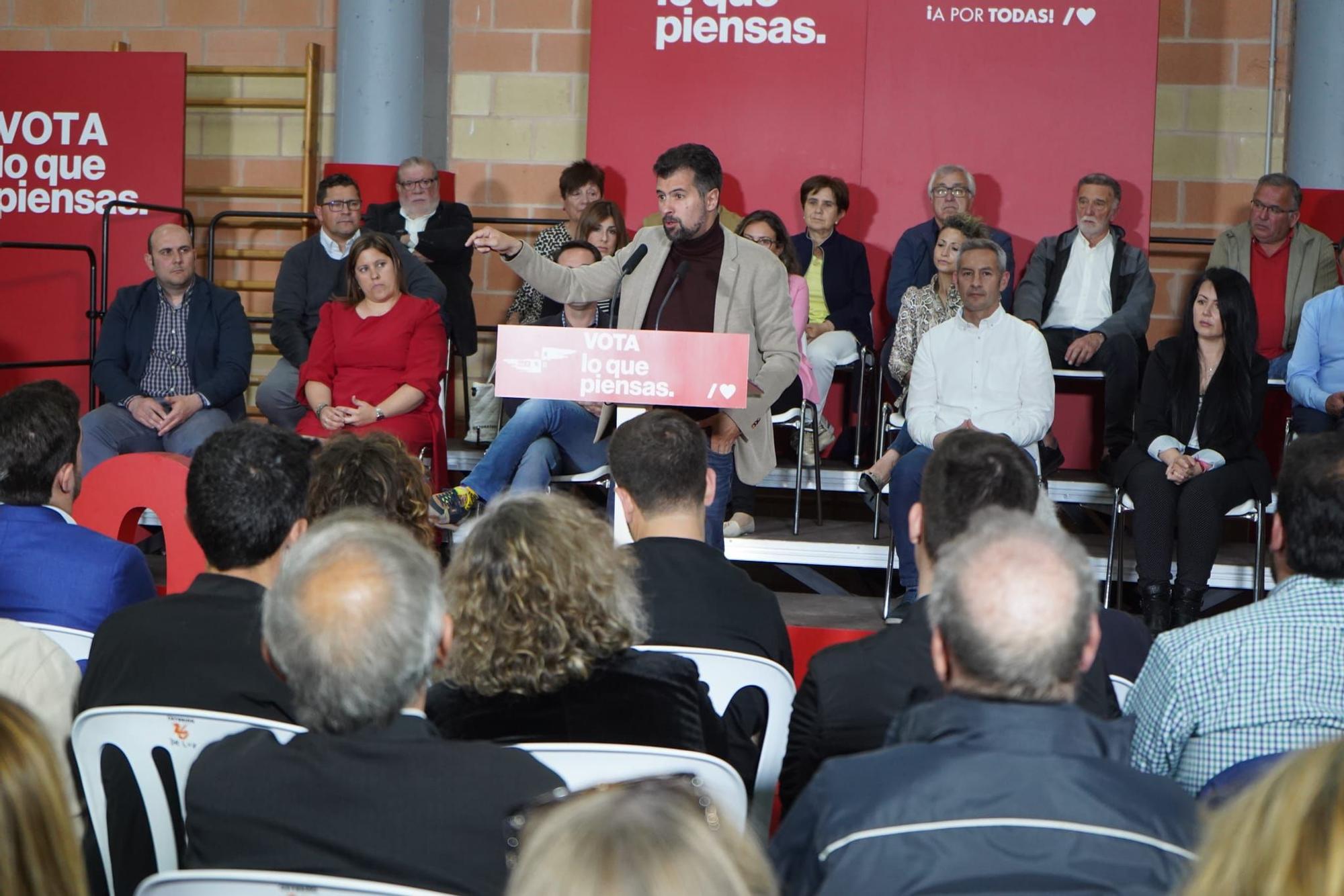 Acto del PSOE en apoyo a David Gago con la ministra María Jesús Montero