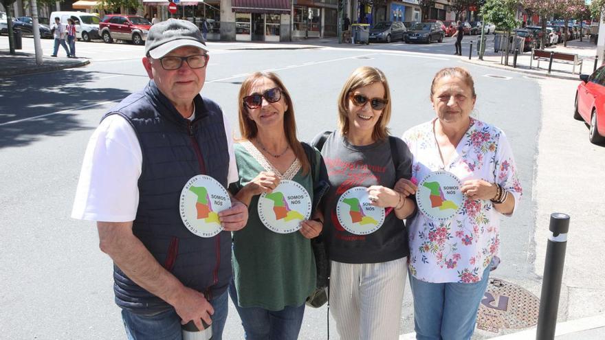 Manolo Díaz, Ana Filgueira, Fina Puñal y Cruz López, directiva de la nueva asociación | Iago López