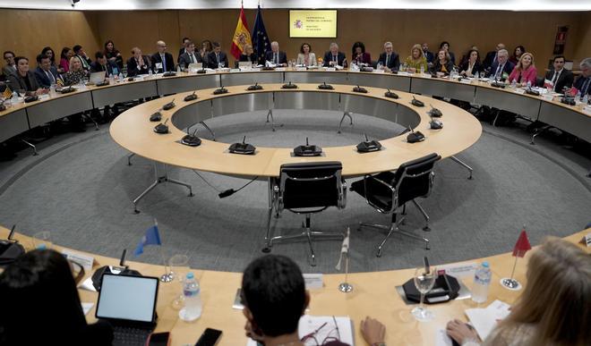 Правительство Испании возвращается к публикации фискальных данных