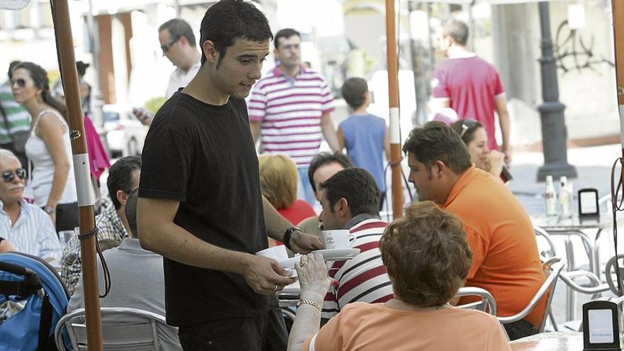 El Ayuntamiento de Mérida pide a los hosteleros que pongan al día sus licencias