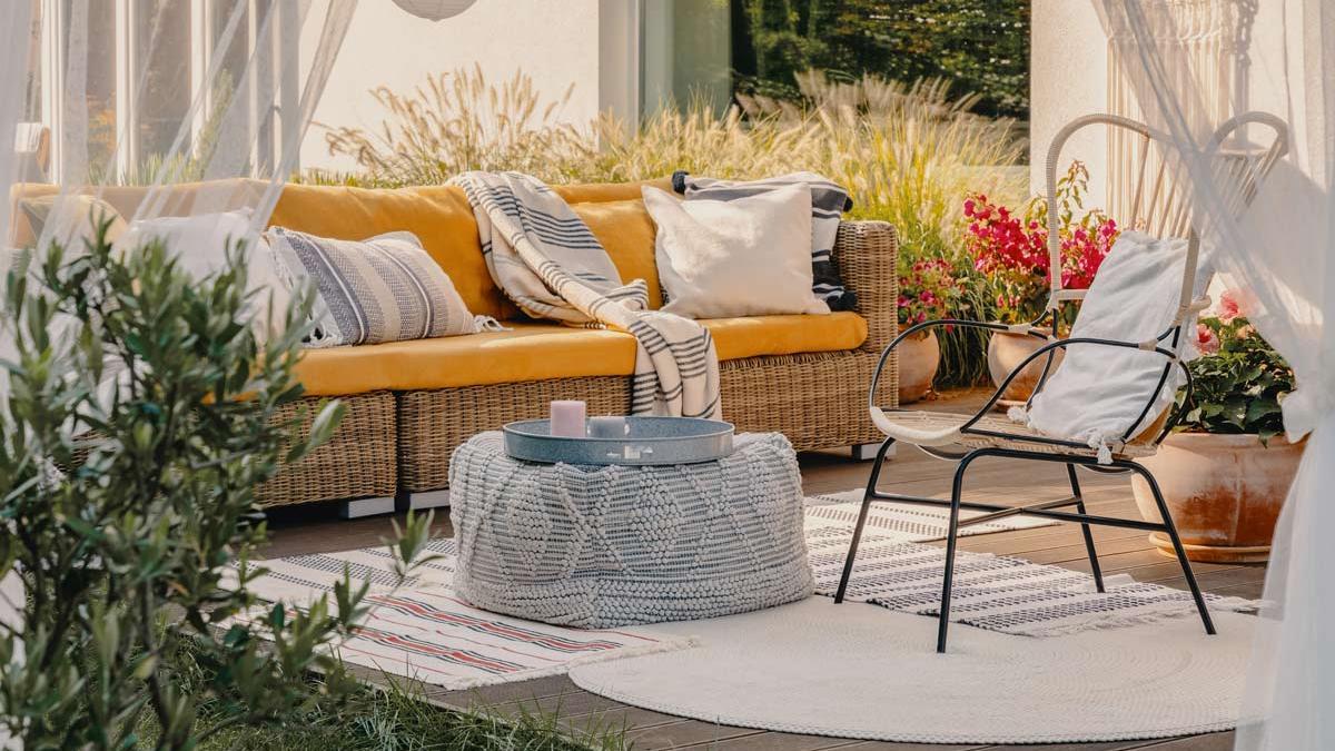 Terraza 'chill out' ático decoración muebles de exterior