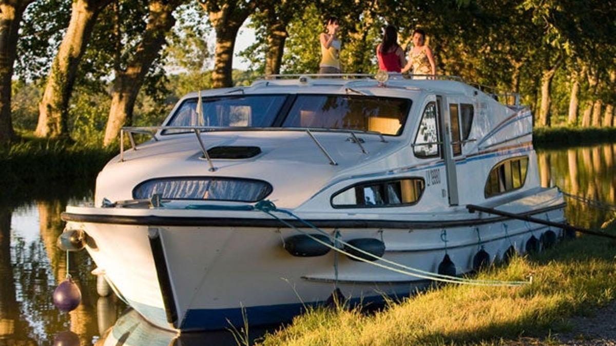 Ven a recorrer el Canal du Midi en barco, una experiencia fantástica