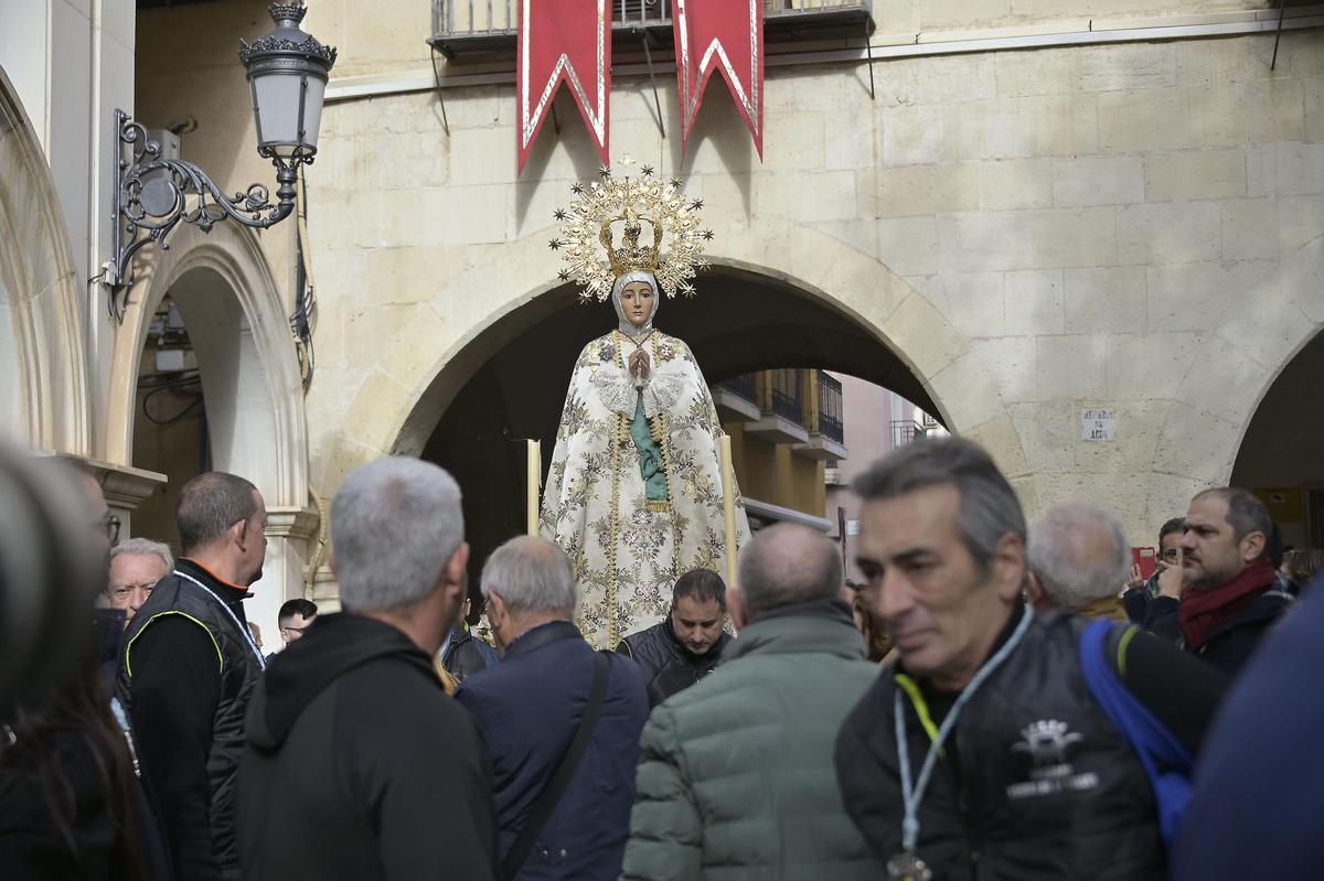Así ha sido la salida de la patrona de Elche en romería