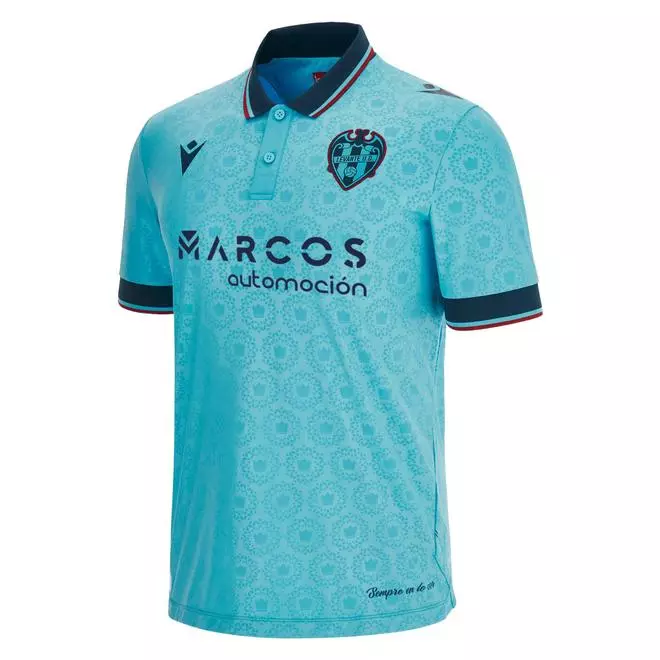La nueva camiseta del Levante UD en homenaje a la Virgen de los Desamparados, en imágenes