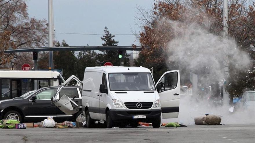 Cierran parte del aeropuerto de Sofía por una posible furgoneta-bomba