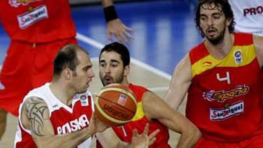 España arrolla a Polonia en el Eurobasket