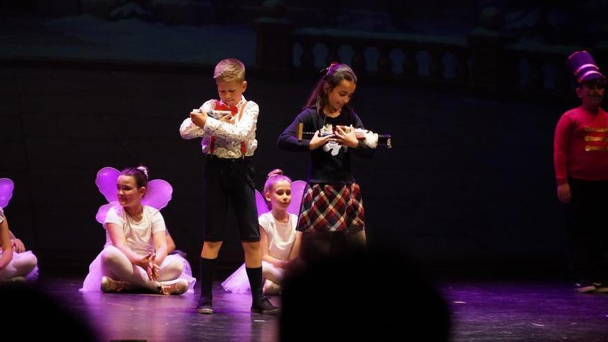 Los ganadores del 'School Talent On Stage' se lucen en el Teatro Romea de Murcia