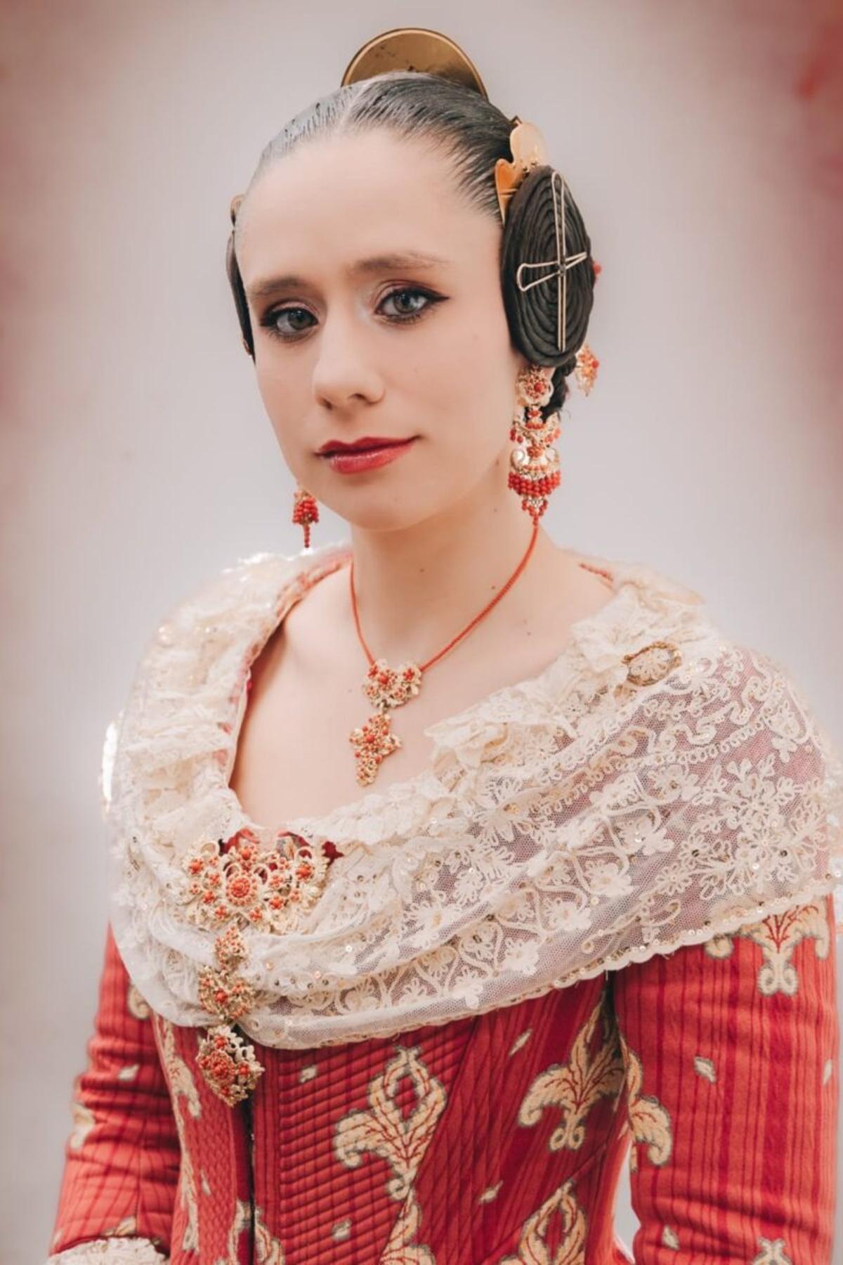 OLIVERETA - Julia Ainara Esteban Kellenberger (Pintor Stolz-Burgos)