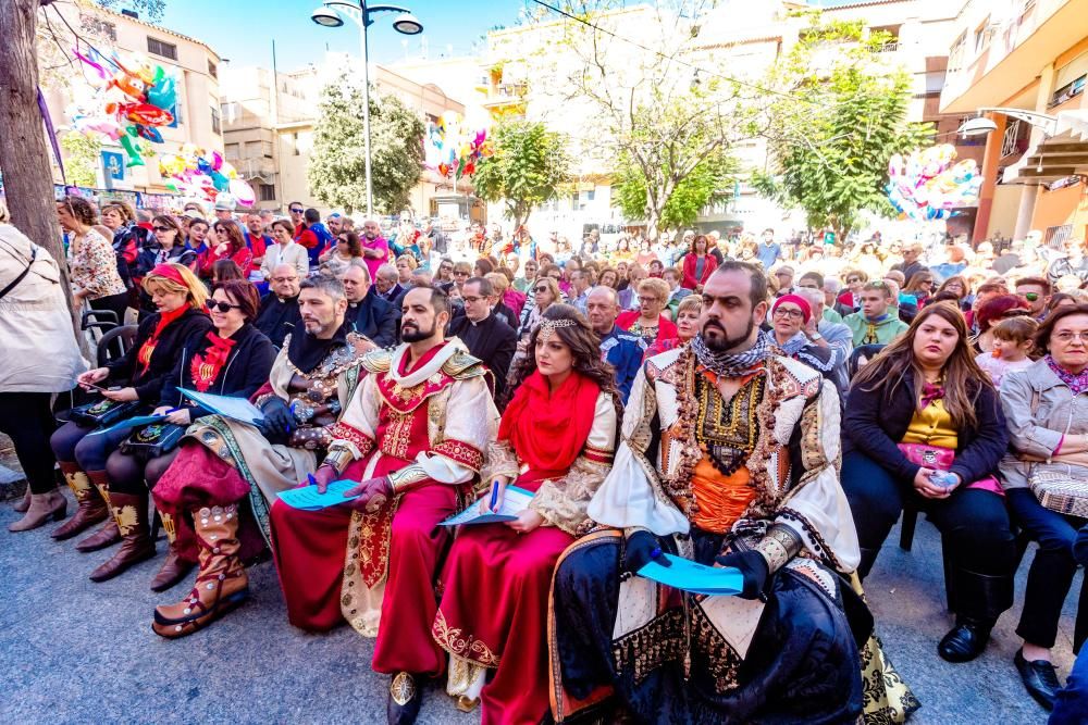 Callosa d'en Sarrià vivesu tradicional Baile Moro