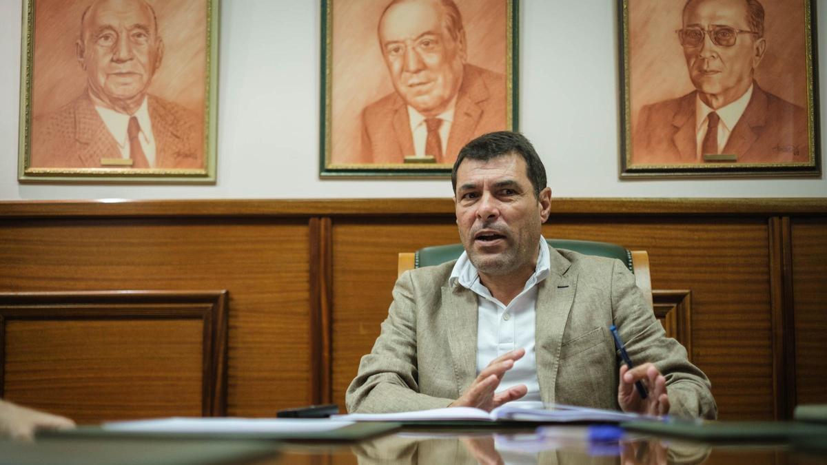 Alejandro Morales Mansito, presidente de la Federación Interinsular de Fútbol de Tenerife.