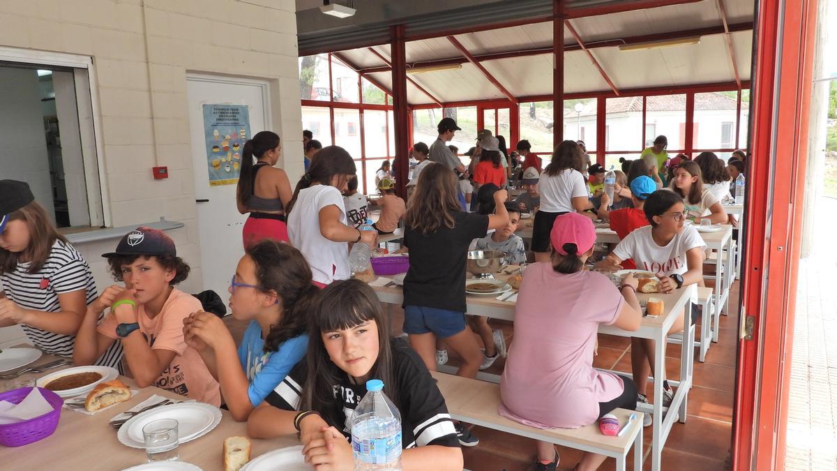 Comida en las instalaciones de Entrimo.