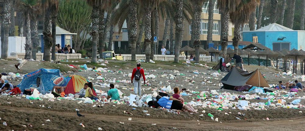 Así han quedado las playas después de la Noche de San Juan