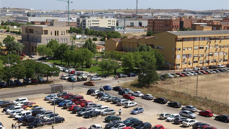 La Junta incluye el helipuerto del Hospital Universitario de Badajoz en las cuentas de 2021