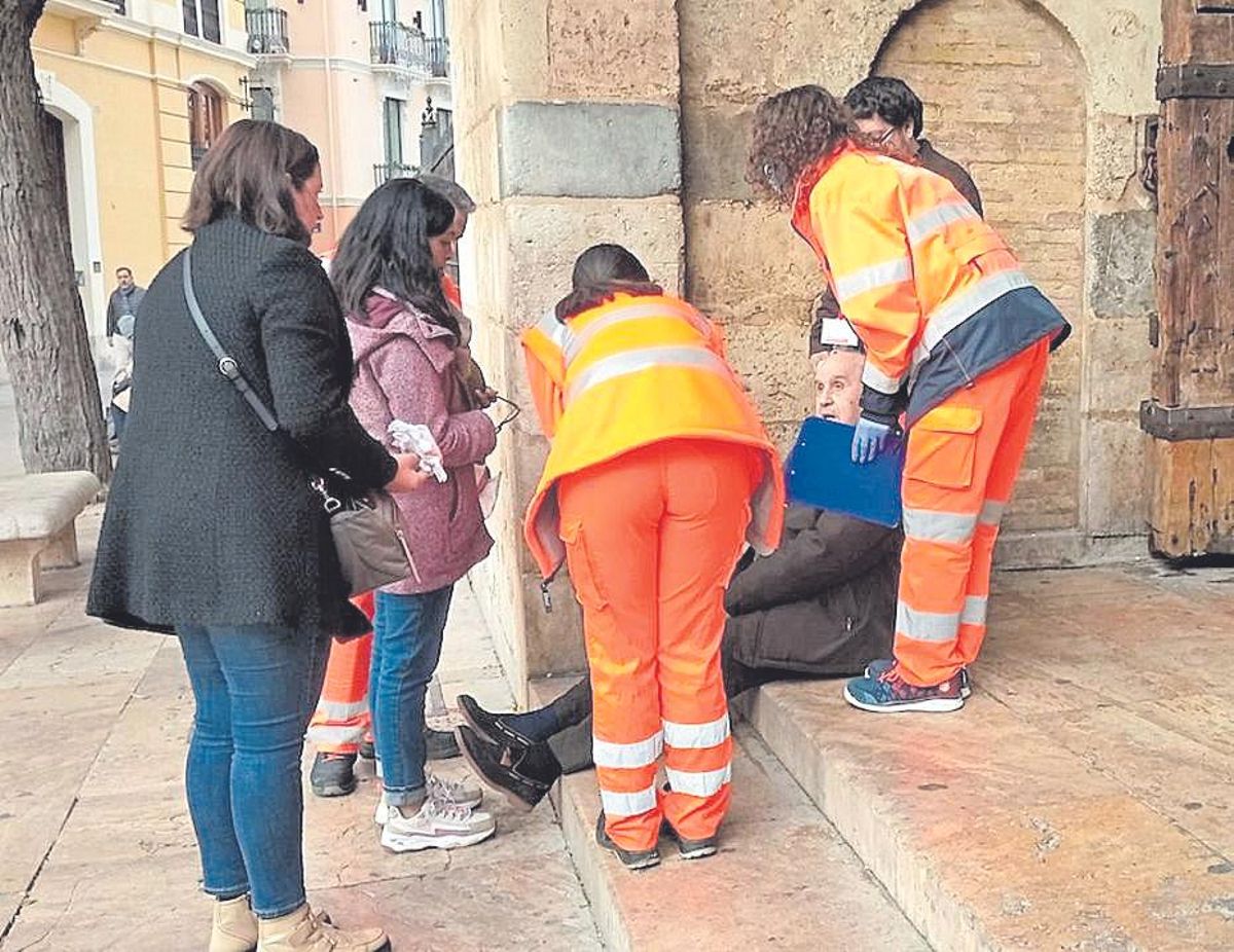 Caída de una mujer en las Torres de Serranos