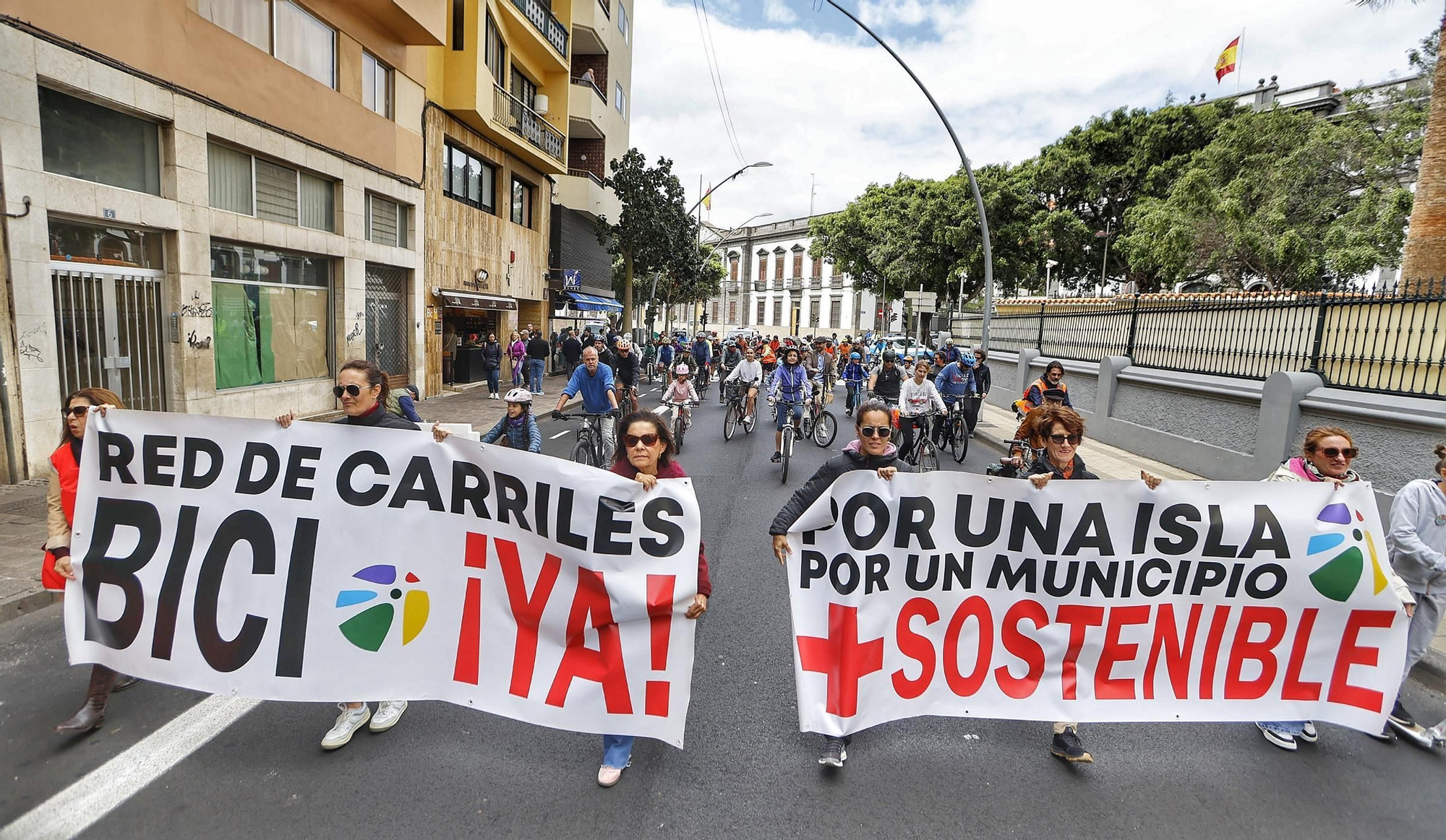 Manifestación a favor de los carriles bicis en Santa Cruz de Tenerife