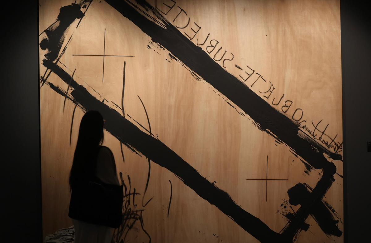 La Fundación Bancaja inaugura la exposición 'Tàpies: Última década 2002-2012'
