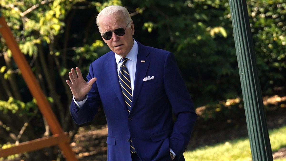 Joe Biden departs to Somerset, MA