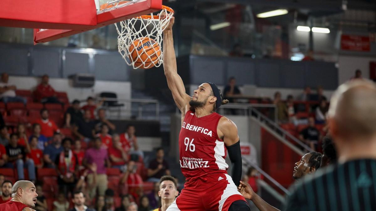 Ivan Almeida, un dels millors jugadors del Benfica, ha fet un partidàs i ha anotat 39 punts