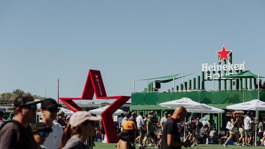 Heineken® 0.0 lleva a MADRING una de las fan zones más grandes de Europa con más de 1 km de barras