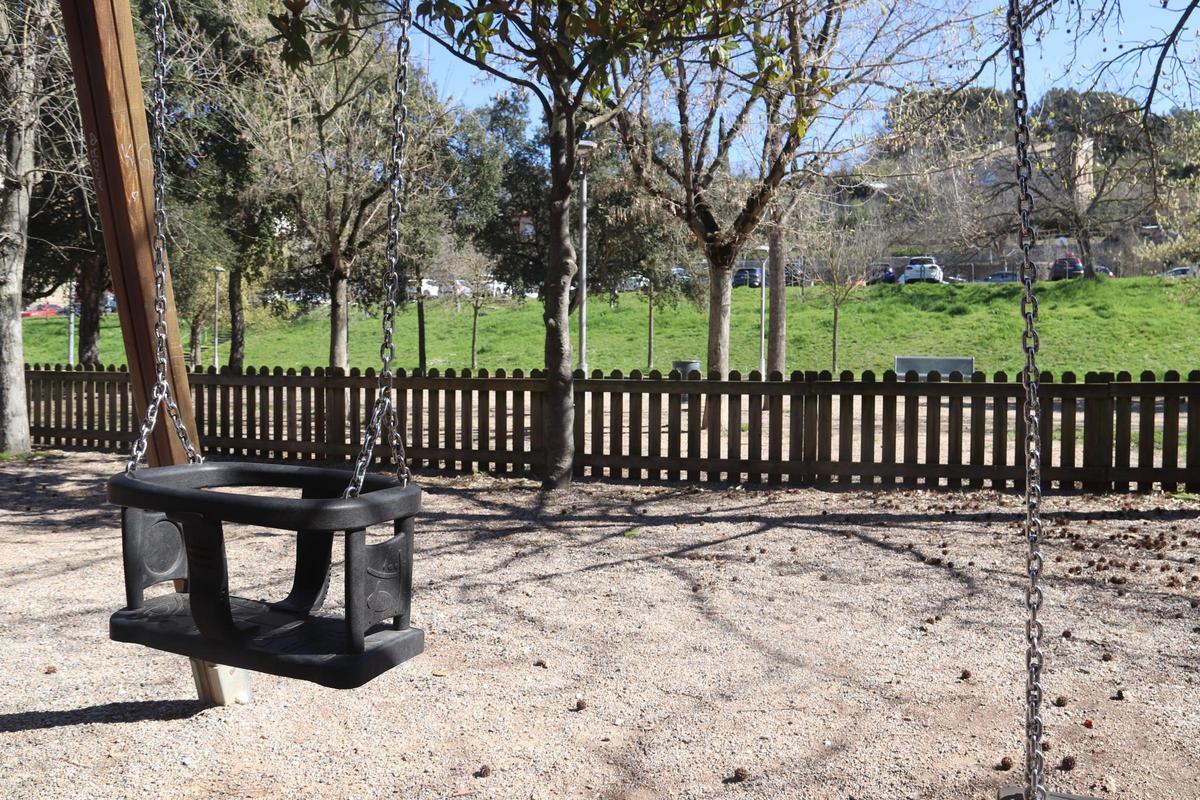 El parc de Vista Alegre de Girona on han alertat que un gos s'ha enverinat