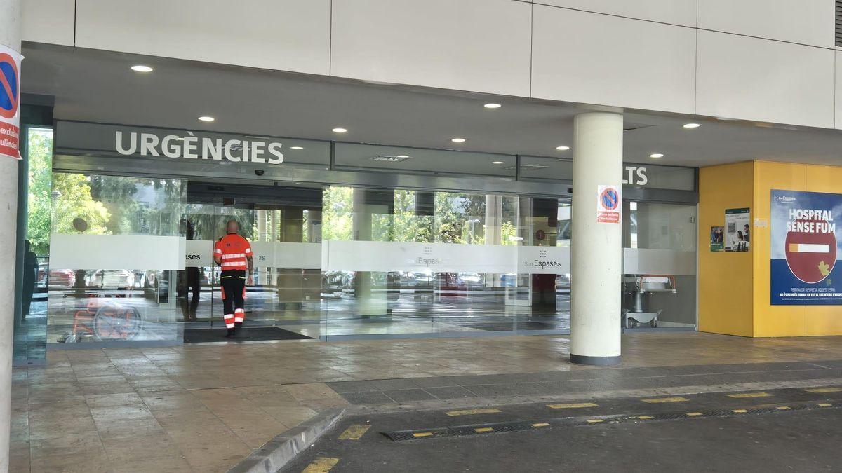 La puerta de las urgencias dell hospital de Son Espases.