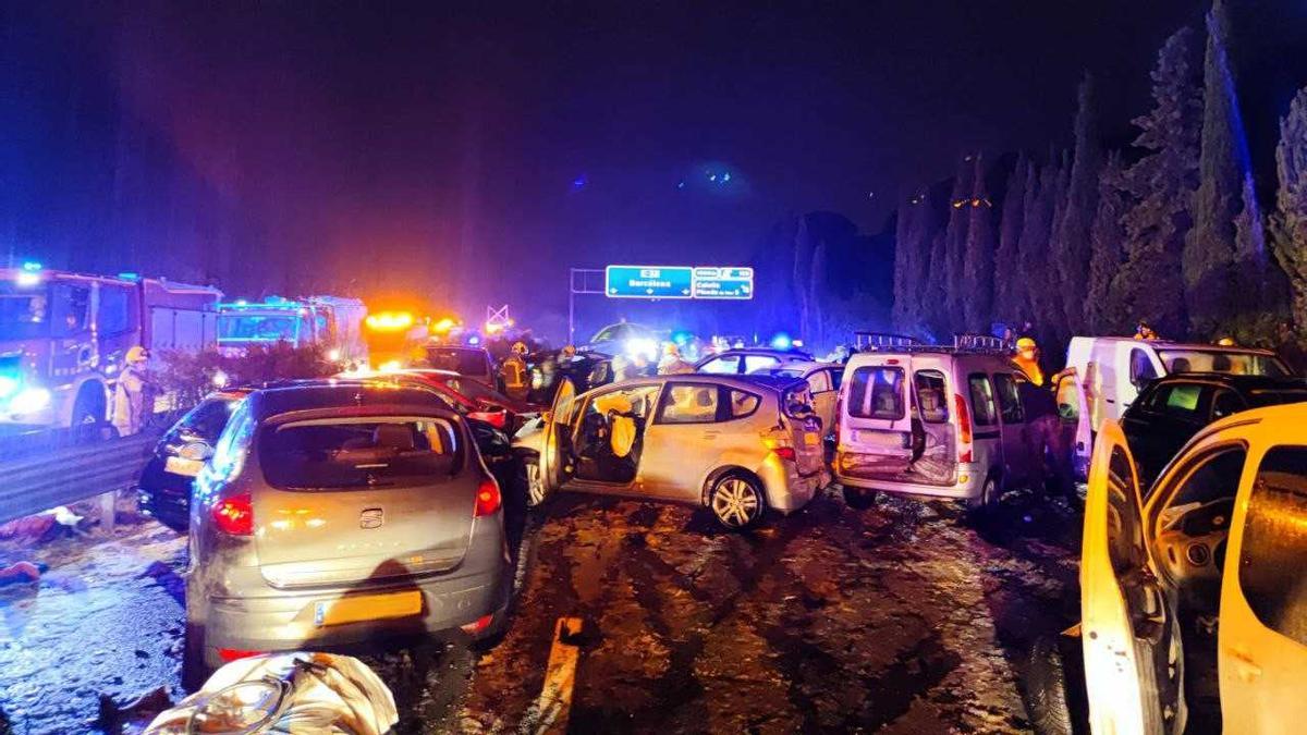 Accident múltiple a l'autopista del Maresme per una forta calamarsada