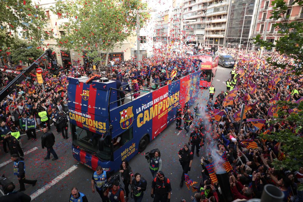 Rua del Barça: les millors fotos de la festa dels campions