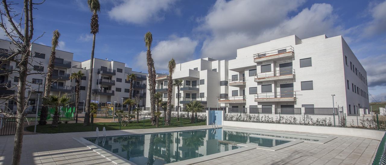 Bloques de vivienda nueva en Cáceres.