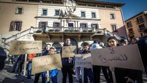 Concentración en Ripoll para pedir el padron para todos los habitantes