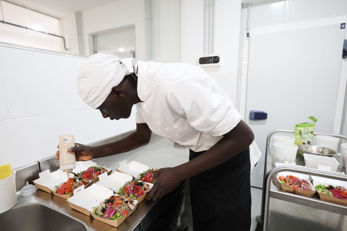 Todas las imágenes del taller de cocina en el IES Macabich de Ibiza