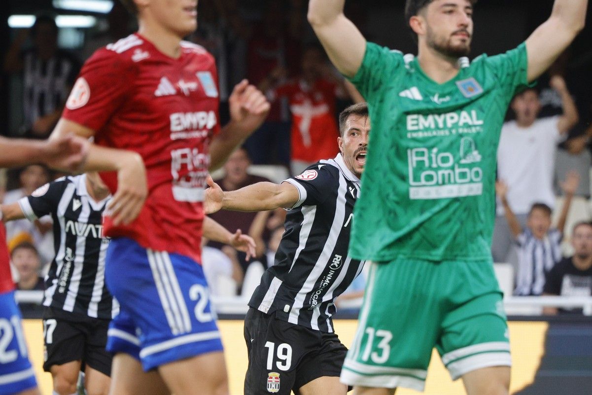 La victoria del FC Cartagena sobre el Tarazona, en imágenes