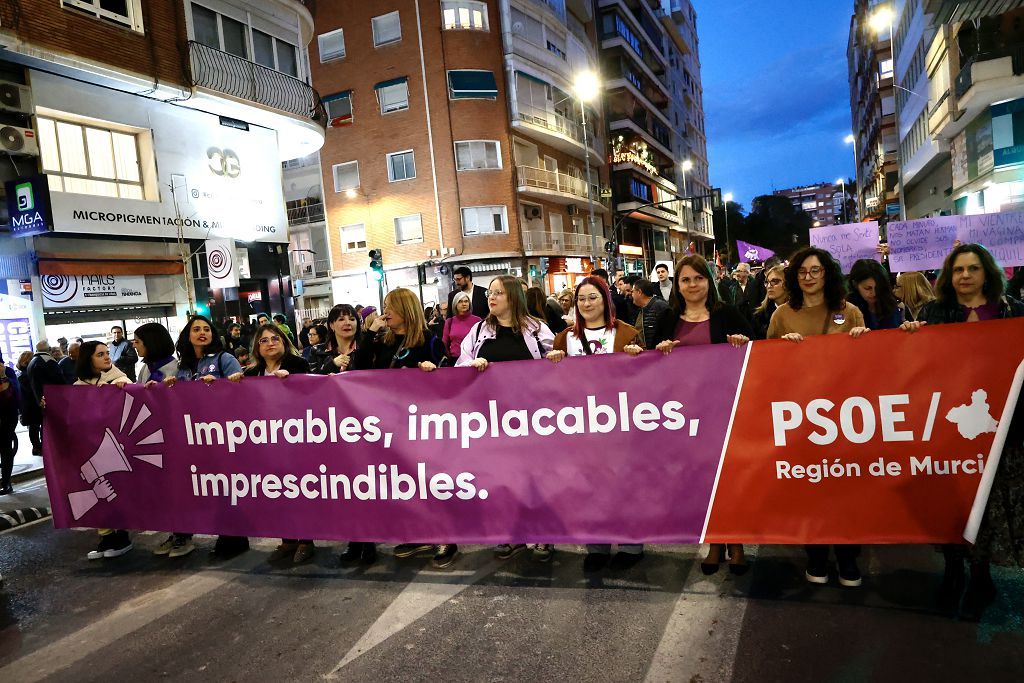 Todas las imágenes de la manifestación en Murcia del 8M