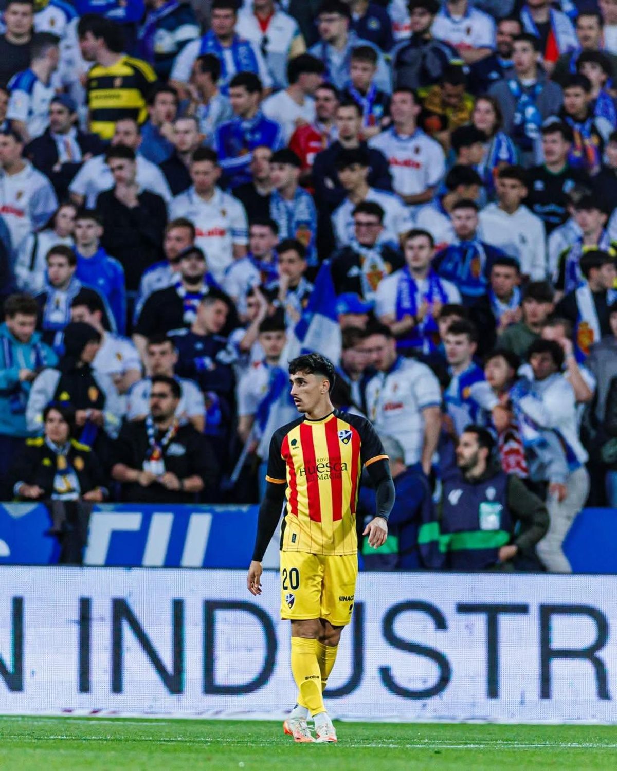 Vilarrasa contra el Zaragoza en el derbi aragonés