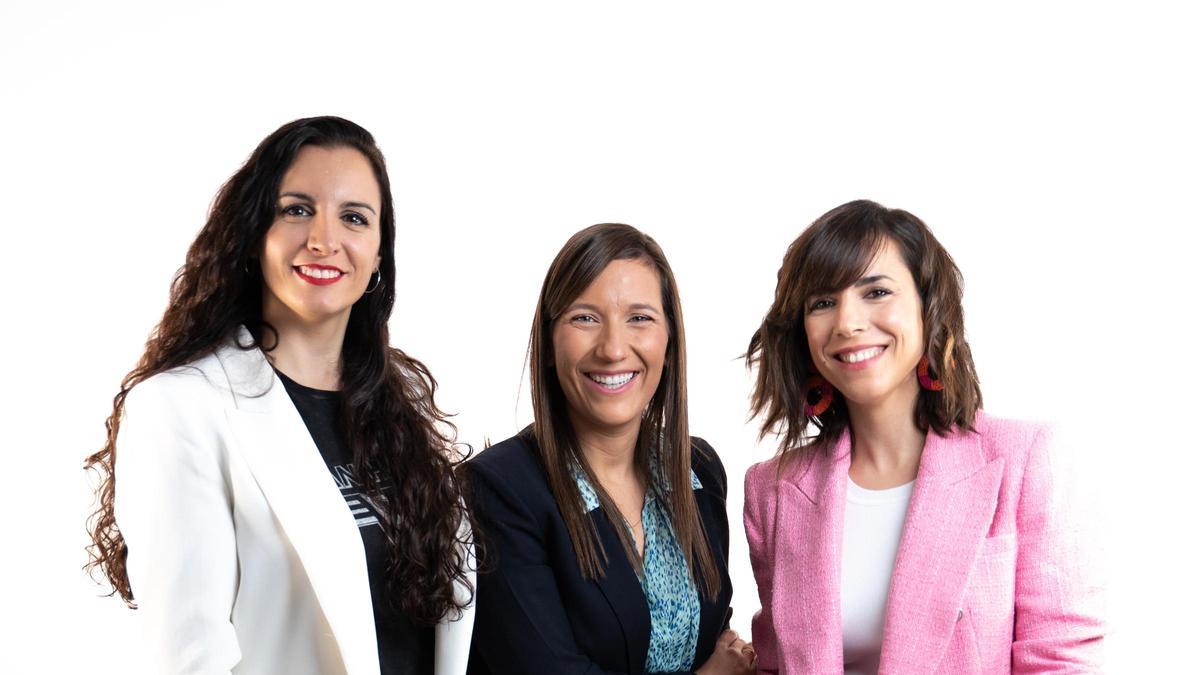 Las fundadoras de Symbia, Claudia Martinez, Marta Puyol y Celia Martinez.