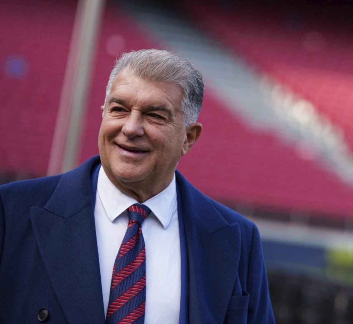 Comença la guerra de les firmes