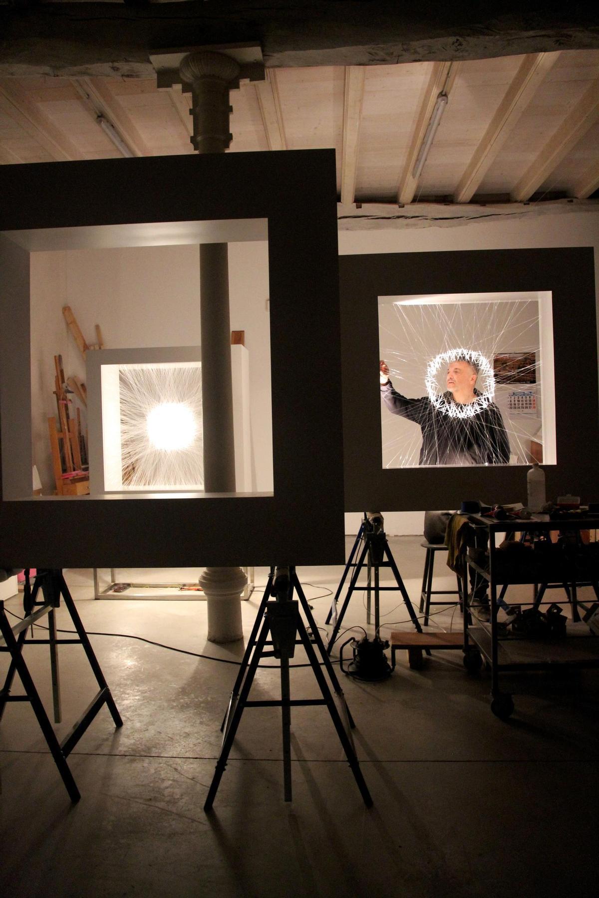 Pablo Armesto trabaja en su estudio