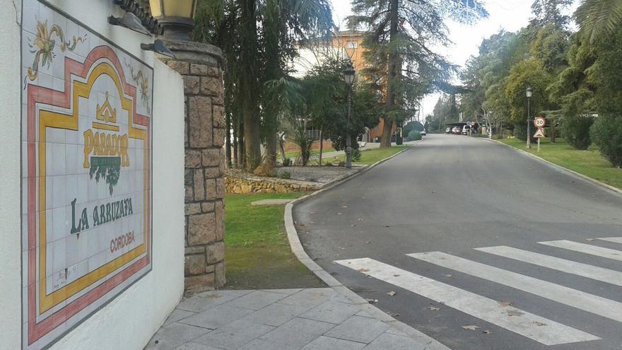 Entrada principal del Parador de la Arruzafa.