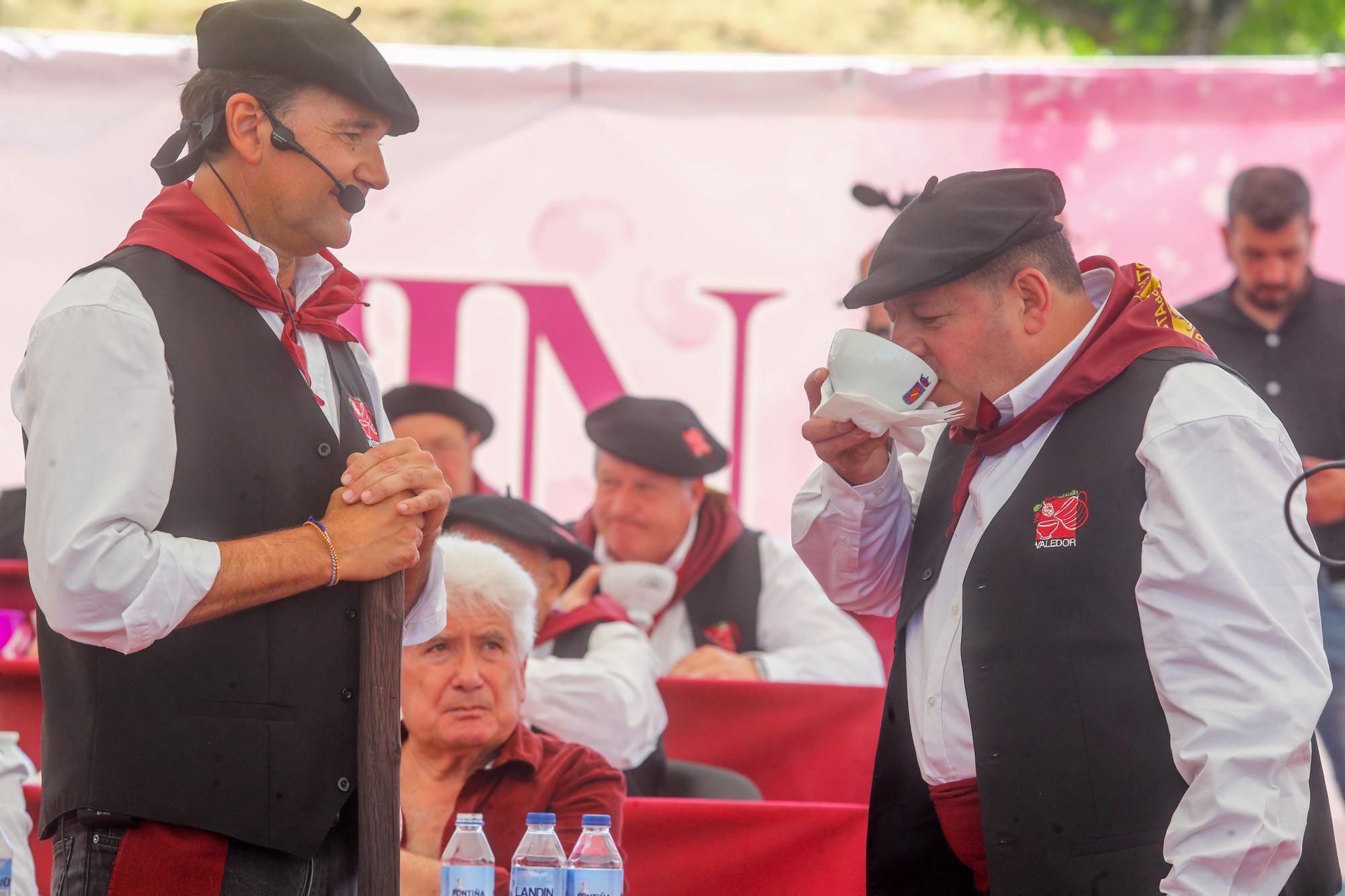 Las bodas de horo de la Festa do Viño Tinto do Salnés