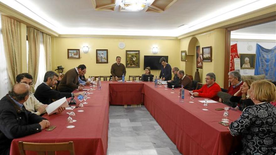 Parcelistas andaluces piden agua potable como &quot;derecho humano&quot;