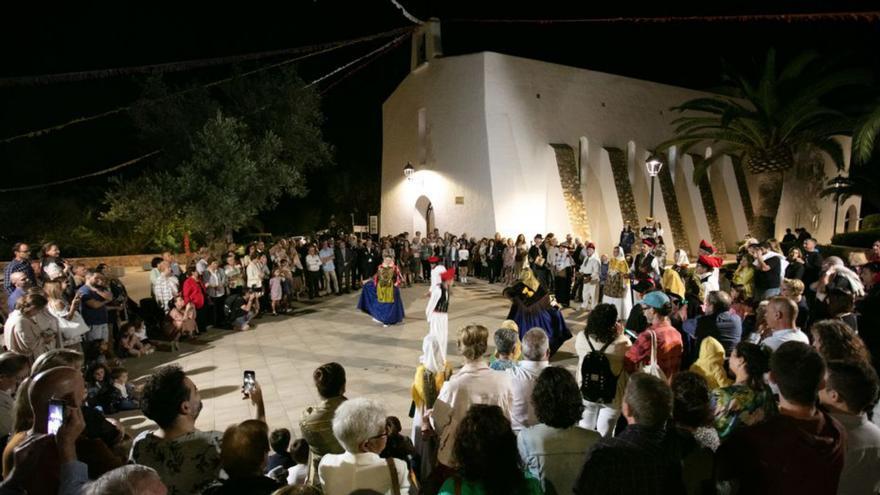 Música, ‘correfocs’ y concurso de paellas en las fiestas de es Cubells