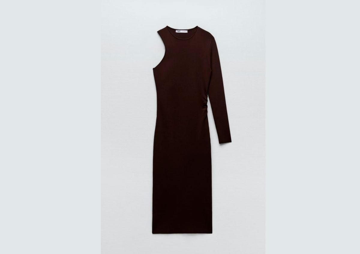 Los 10 vestidos de Zara que debes fichar ya y lucir en primavera