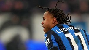 Atalanta - Brujas | El gol de Ademola Lookman