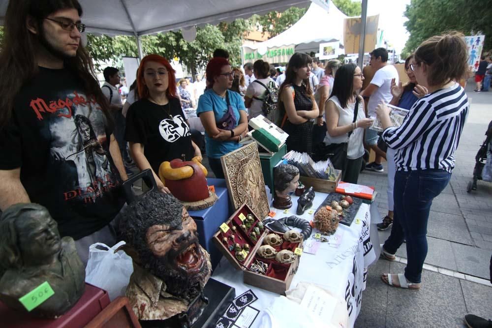 Los más jóvenes en la Feria del Emprendimiento