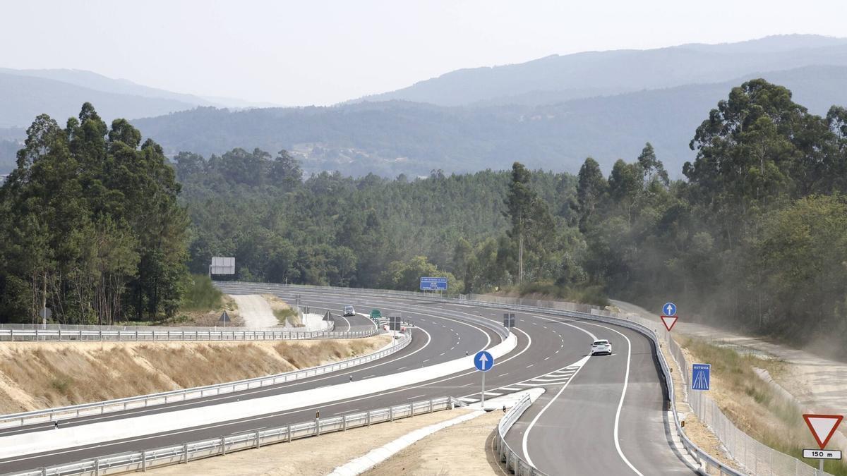 Puesta en servicio del tramo de la AG-59 entre A Ramallosa y Pontevea.