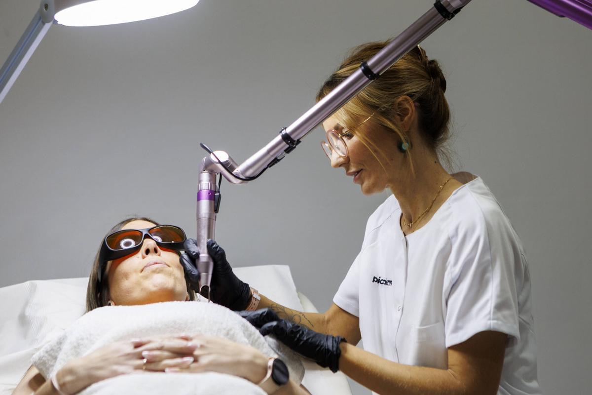 Sonia Murillo en la sede de Picoderm en Manresa