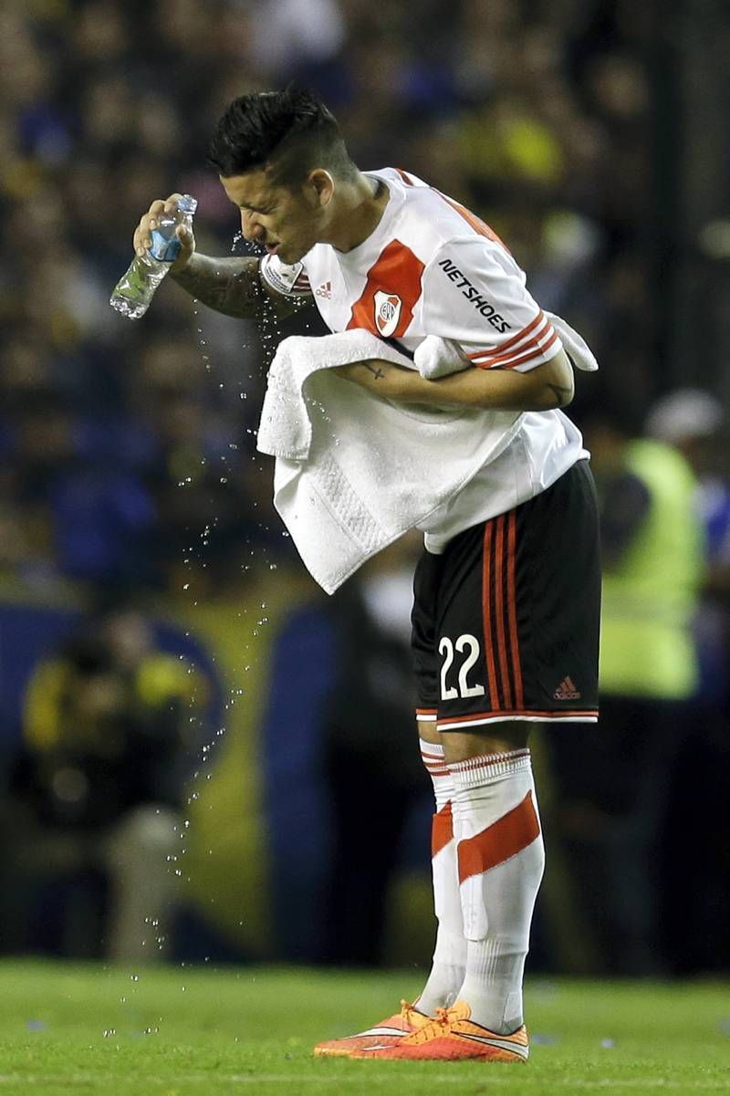 Fotogalería del incidente en el Boca Juniors-River Plate