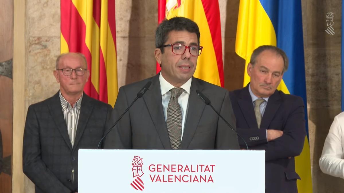 Cristóbal Aguado, Carlos Mazón y José Luis Aguirre, en el Palau de la Generalitat.