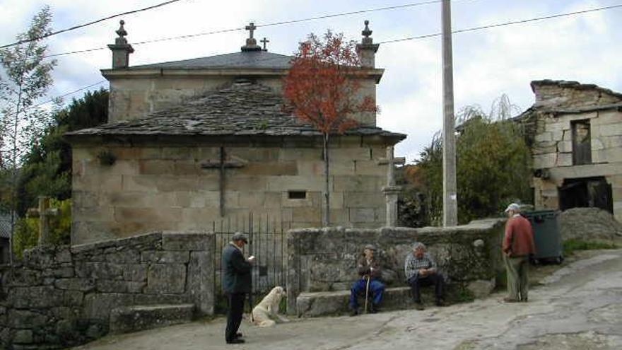 Vecinos de Hermisende.