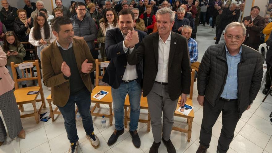 Rueda arropa a Cubela como candidato del PP en Cerdedo-Cotobade: “Es un alcalde de raza”