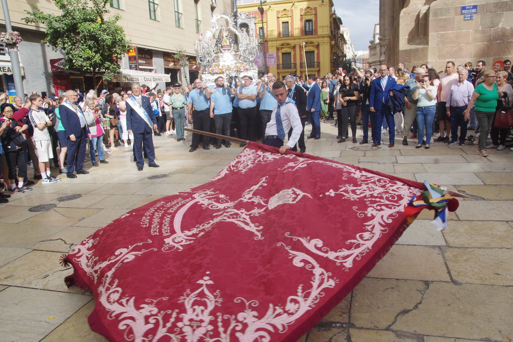 Rosario de la Aurora de la Archicofradía de la Pasión en los Mártires